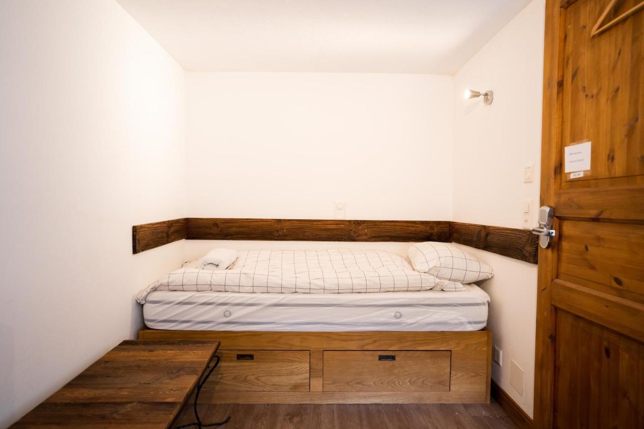 La Baraka Hostel Bagnes Екстериор снимка
